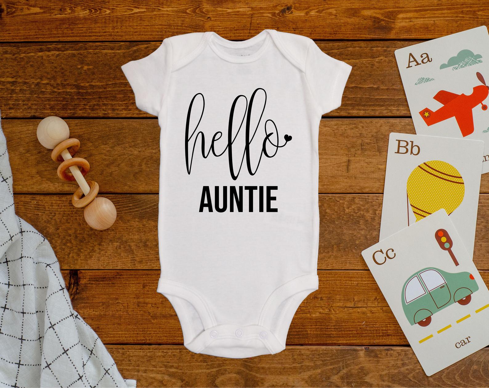 Hello Auntie Onesie©/Bodysuit